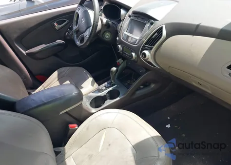 2011 Hyundai Tucson Limited z USA, uszkodzony, nr VIN KM8JU3ACXBU187547